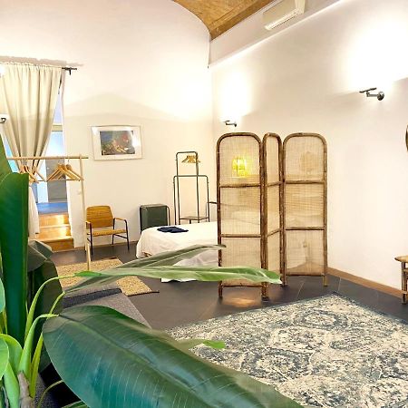 The Jungle Apartment Парма Экстерьер фото